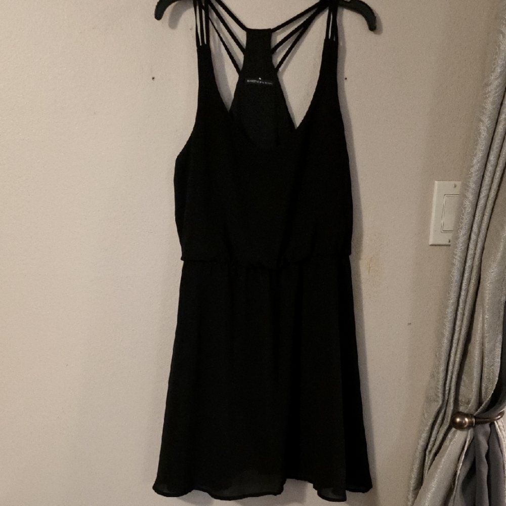 Elegant Black Sleeveless Strappy Dress